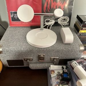 Belkin IPhone charger 3-in-1 charging stand